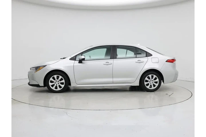 $19998 : Toyota Corolla 2024 LE 4dr S image 3