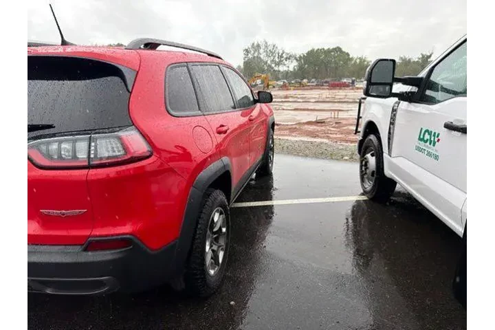 $15992 : Jeep Cherokee 2019 4x4 Trail image 2