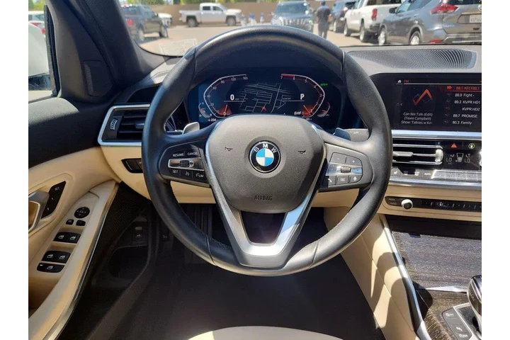 $28998 : BMW 3 Series 2022 330i 4dr S image 9