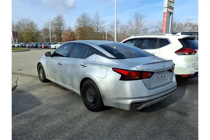 $8950 : Nissan Altima 2019 2.5 S 4dr image 4