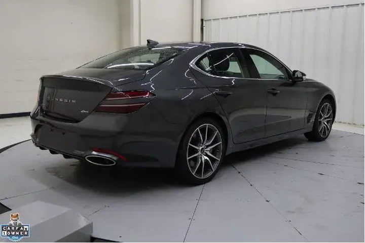 $29853 : Genesis G70 2025 2.5T Standa image 4