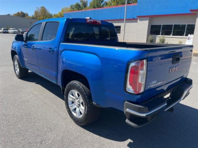 2018 GMC Canyon image 6