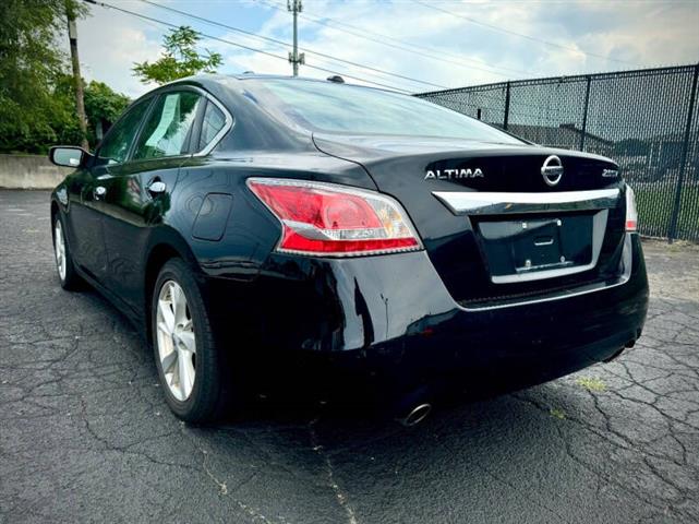 $8941 : 2015 Altima 2.5 SV image 7