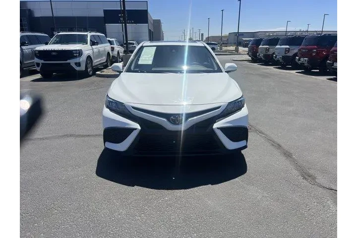 $29999 : Toyota Camry 2024 AWD SE 4dr image 2