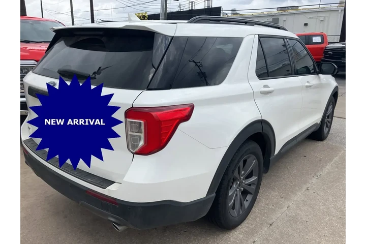 $27441 : Ford Explorer 2023 XLT 4dr S image 5