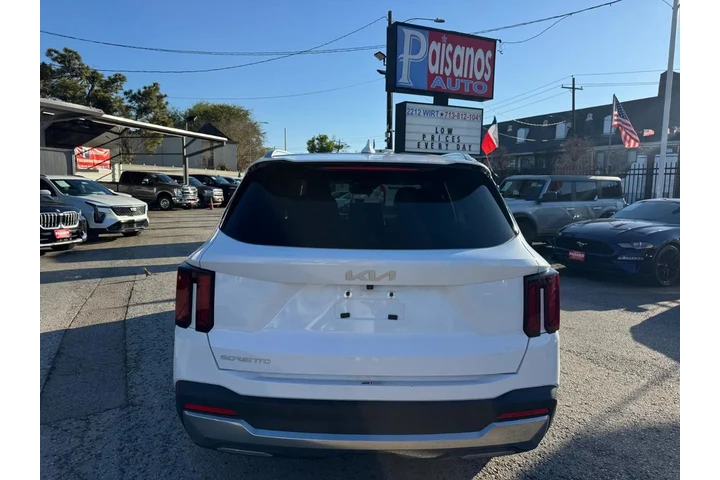 2024 Sorento S 2WD image 5