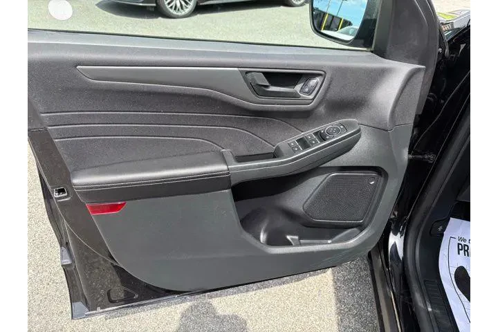 $24995 : Ford Escape 2023 AWD Active image 7