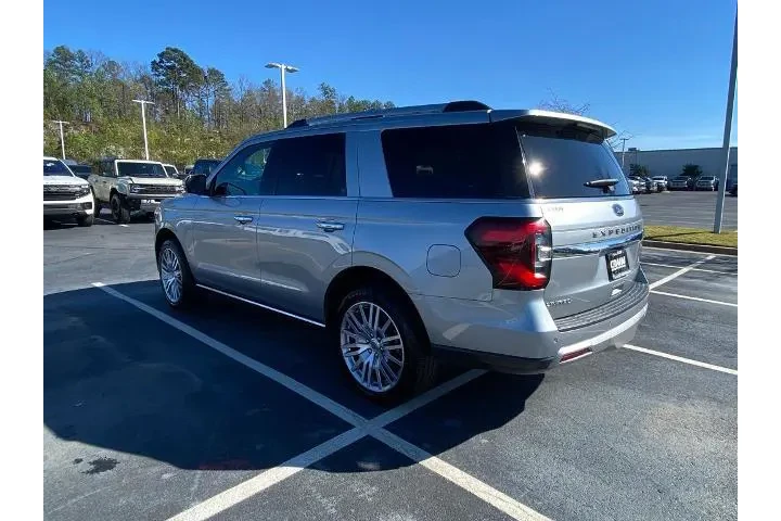 $39994 : Ford Expedition 2024 4x2 Lim image 5