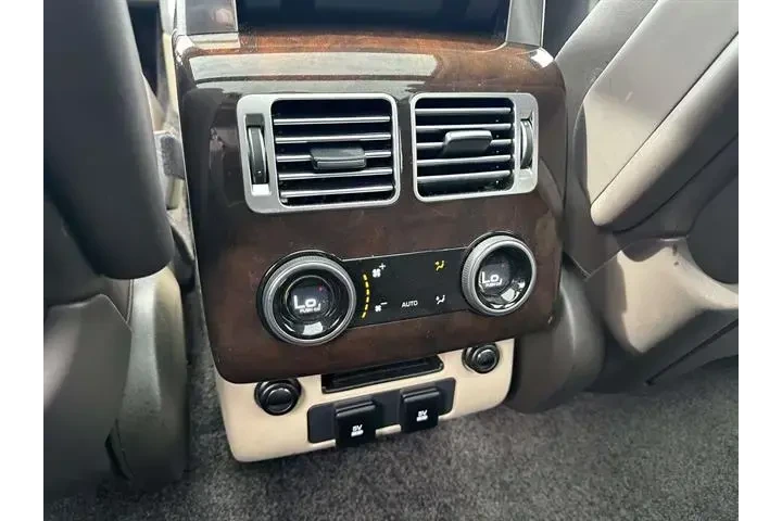 $37632 : Land Rover Range Rover 2021 image 7