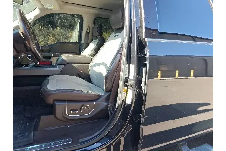 $30990 : Ford F-150 2020 4x4 Limited image 9