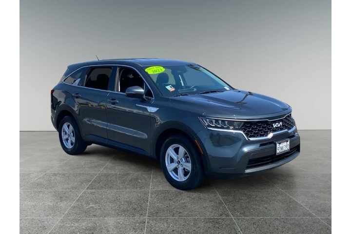 $29850 : Kia Sorento 2023 LX 4dr SUV image 7