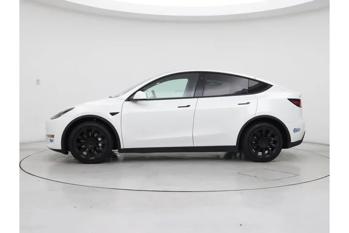 $29998 : Tesla Model Y 2021 AWD Long image 3