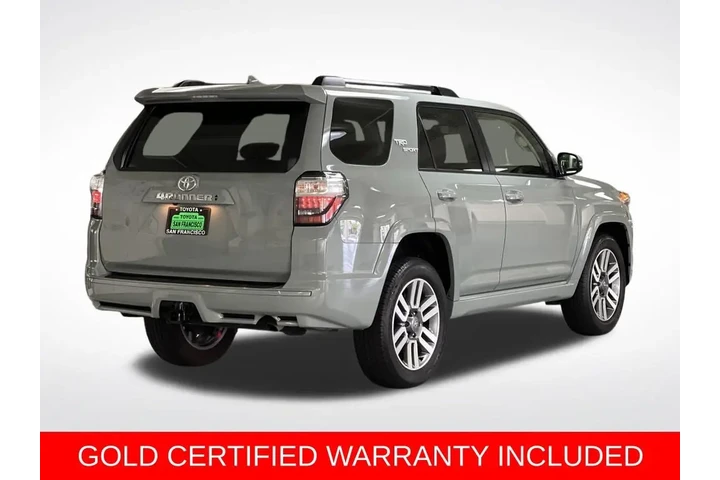 $40988 : Gold Certified2022 4Runner TR image 5
