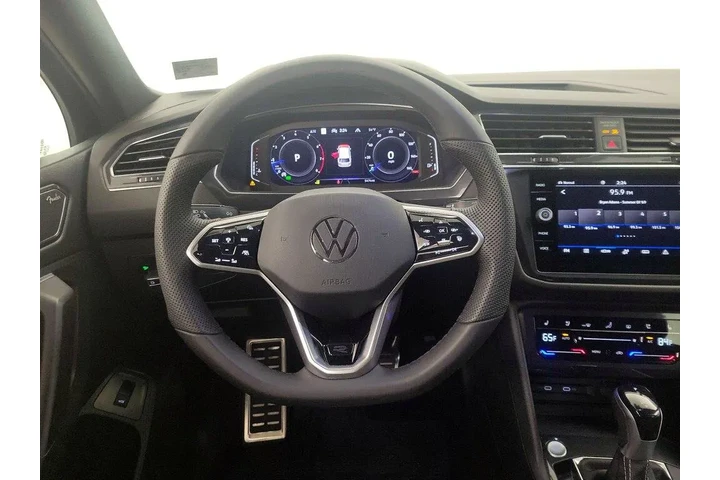$29998 : Volkswagen Tiguan 2022 AWD S image 10