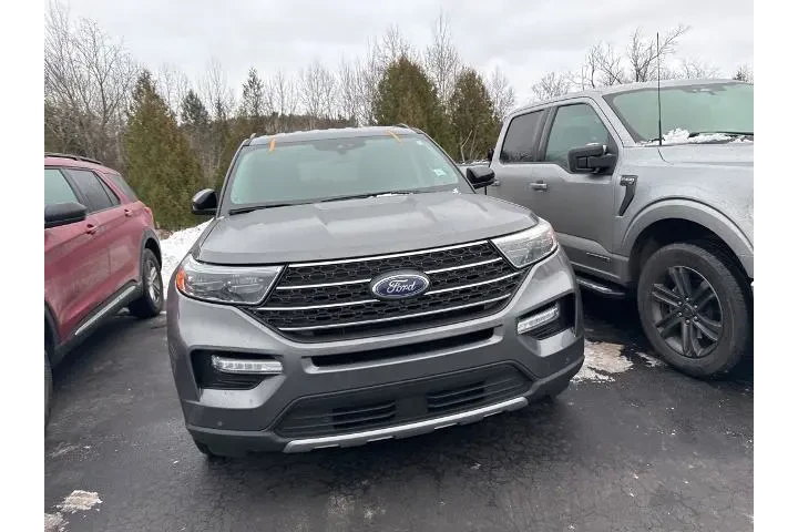 $30660 : Ford Explorer 2023 AWD XLT 4 image 3