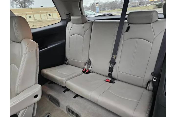 $5500 : 2011 GMC Acadia SLT-1 image 9