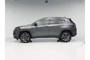 $23998 : Jeep Compass 2022 4x4 Limite thumbnail