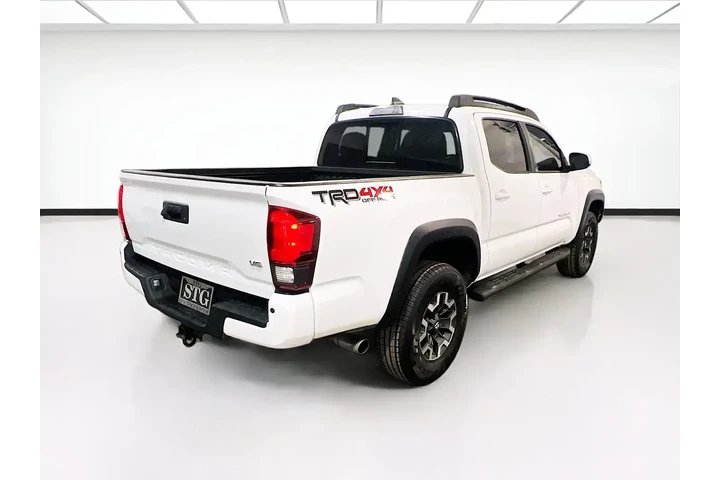 $24297 : Toyota Tacoma 2018 4x4 TRD P image 4