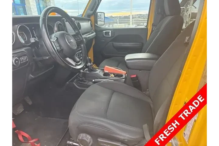 $24367 : Jeep Wrangler Unlimited 2021 image 7