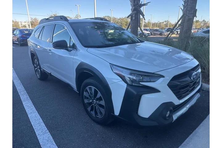 $29992 : Subaru Outback 2023 AWD Limi image 3