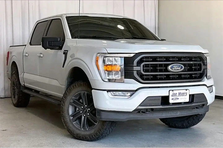 $35991 : Ford F-150 2023 4x4 XL 4dr S image 1