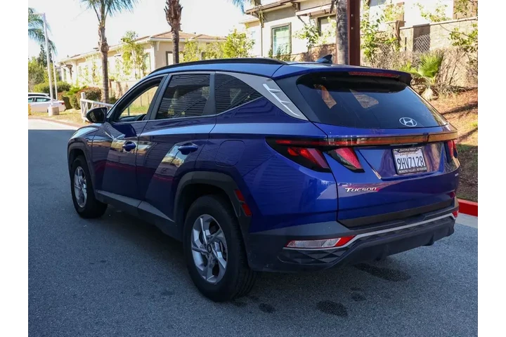 $18748 : Hyundai TUCSON 2024 AWD SEL image 6