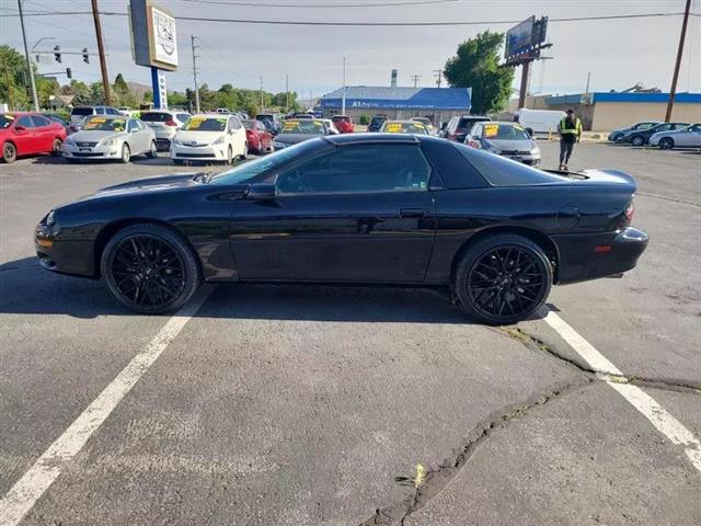 $12999 : 2001 CHEVROLET CAMARO image 5