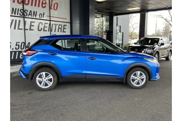 $17472 : Nissan Kicks 2024 S 4dr Cros image 4