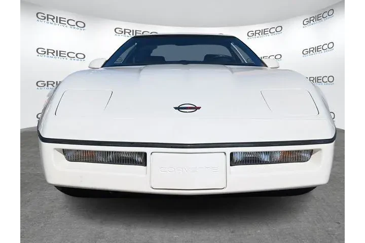$9997 : Chevrolet Corvette 1984 2dr image 2