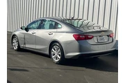 $18794 : Chevrolet Malibu 2024 LT 4dr thumbnail