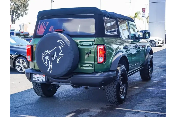 $38684 : Ford Bronco 2022 4x4 Black D image 9