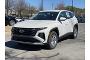 $27700 : Hyundai TUCSON 2025 SE 4dr S thumbnail