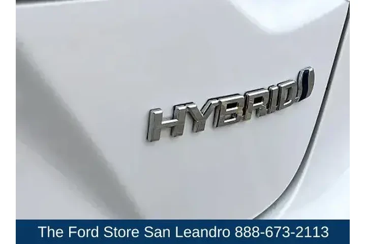 $19950 : Toyota Corolla Hybrid 2021 L image 6