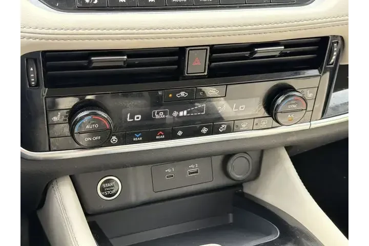 $18021 : Nissan Rogue 2023 SL 4dr Cro image 7