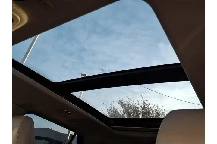 $18900 : Ford Explorer 2020 XLT 4dr S image 10