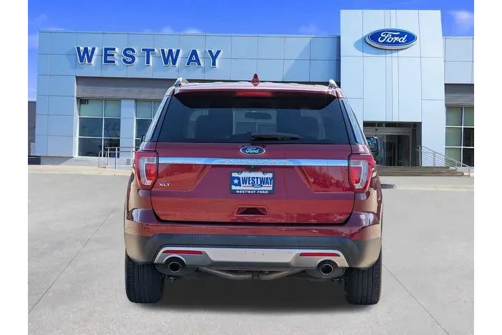 $14823 : Ford Explorer 2017 XLT 4dr S image 5