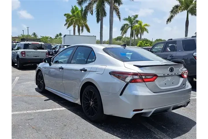 $20990 : Toyota Camry 2021 SE 4dr Sed image 4