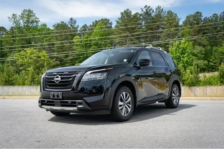 $36988 : Nissan Pathfinder 2024 SL 4d image 3