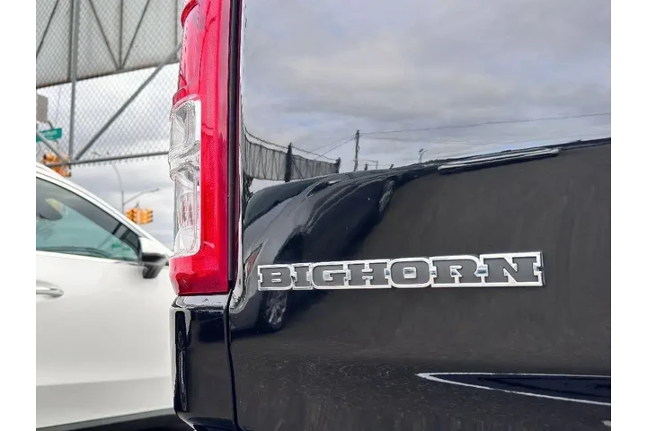 $31877 : Ram 1500 2021 4x4 Big Horn 4 image 7