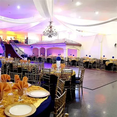 ¡Salón de fiestas! image 6