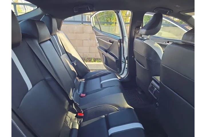 $30995 : Toyota Camry 2025 SE 4dr Sed image 10