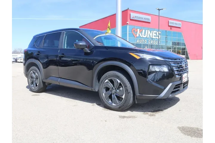 $22277 : Nissan Rogue 2025 AWD SV 4dr image 2