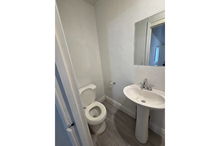 $1700 : Se renta Casita image 7