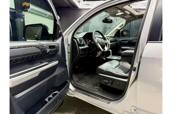 $20995 : 2016 Tundra image 9