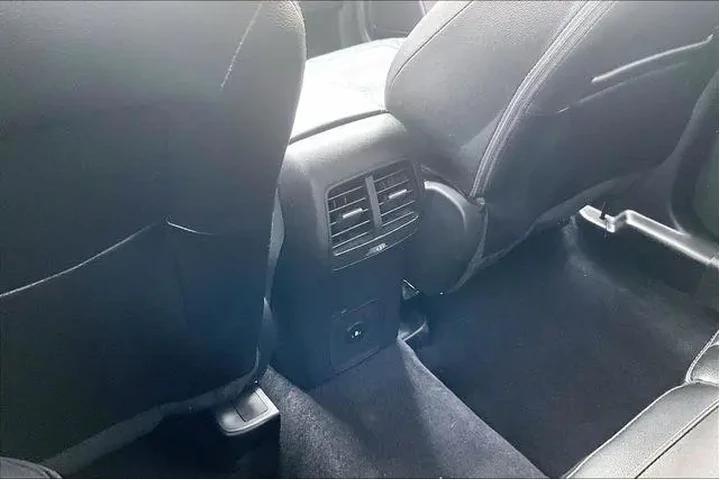 $27500 : Ford Escape 2023 AWD Platinu image 10