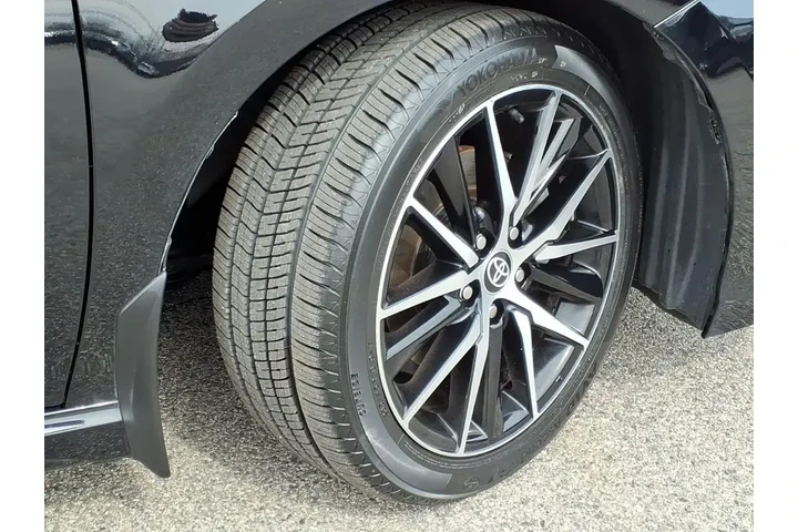 $25789 : Toyota Camry 2023 AWD SE 4dr image 5