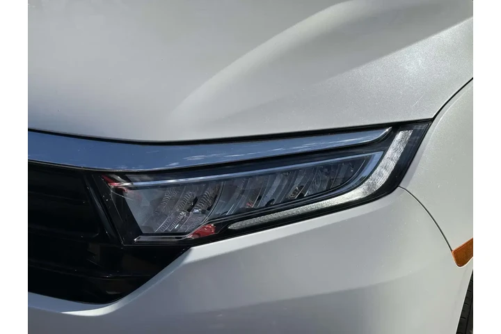 $35985 : Honda Odyssey 2023 Touring 4 image 5