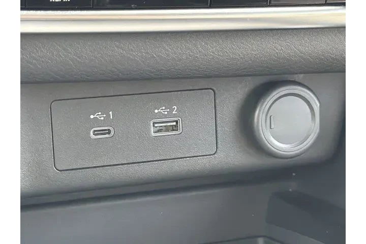 $19417 : Nissan Rogue 2023 SV 4dr Cro image 8