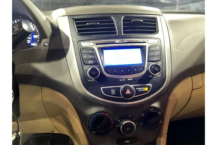$8000 : Hyundai ACCENT 2012 GLS 4dr image 9