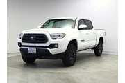 $33998 : Toyota Tacoma 2023 4x2 SR5 V thumbnail